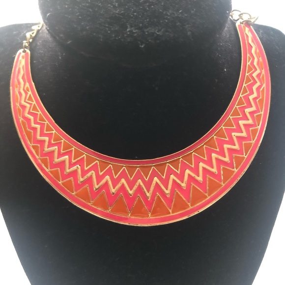 Bold Pink and Gold Crescent Necklace - Picture 4 of 6